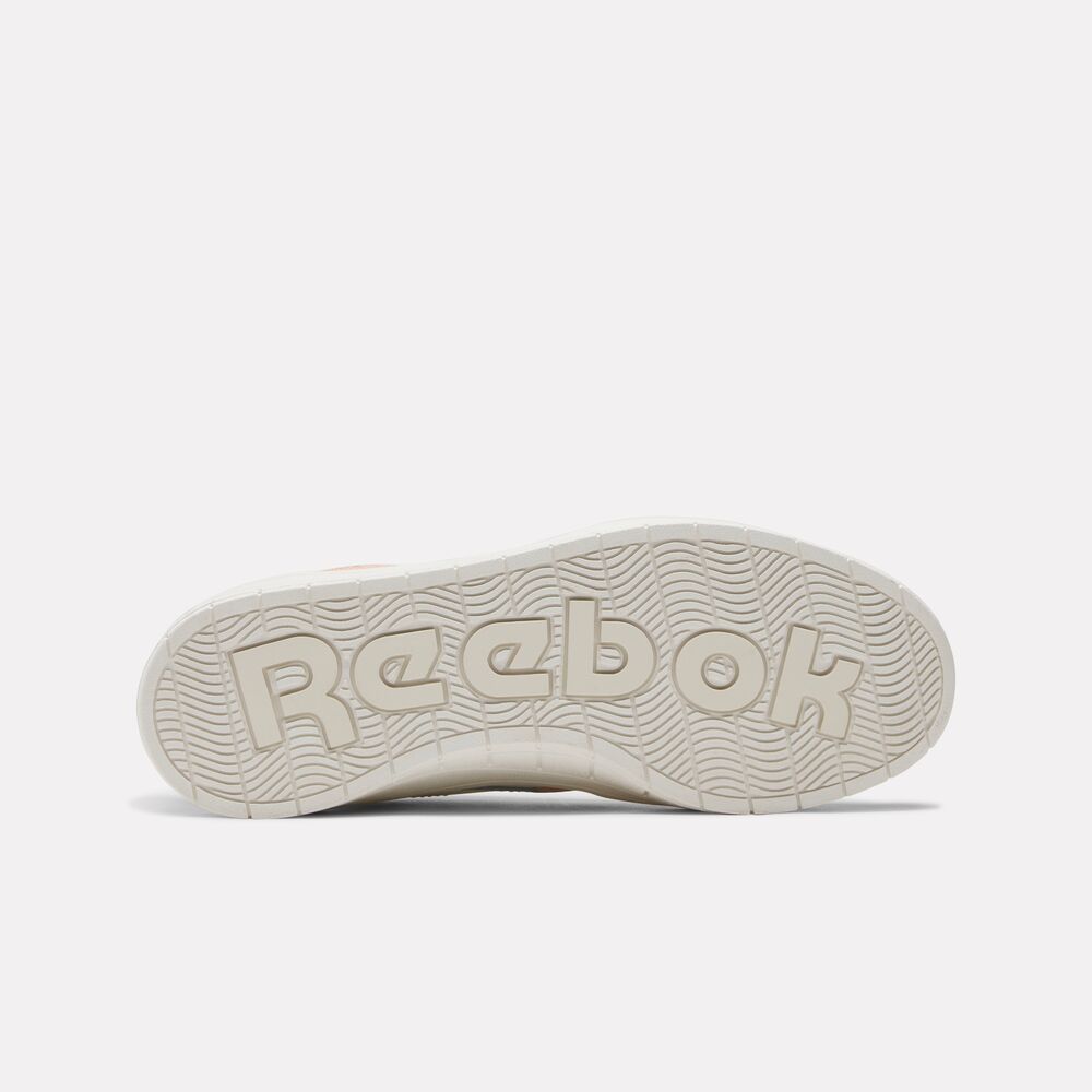 REEBOK COURT ADVANCE SURGE